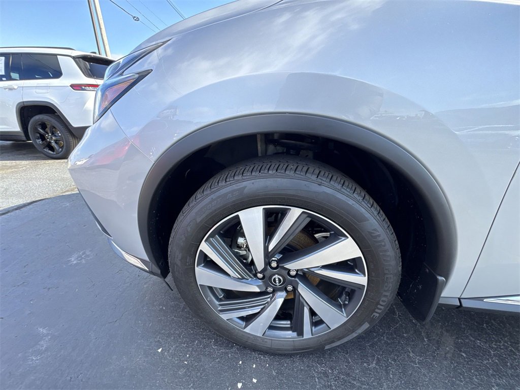 Used 2024 Nissan Murano SL image 10