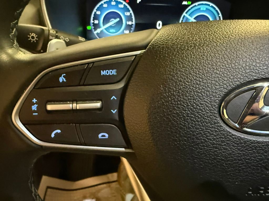 Certified 2023 Hyundai Santa Fe SEL Premium image 23