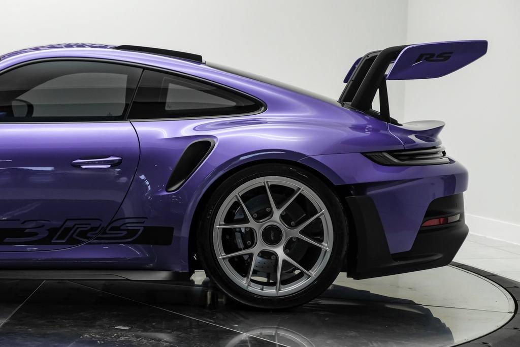 Used 2025 Porsche 911 GT3 RS RWD image 18