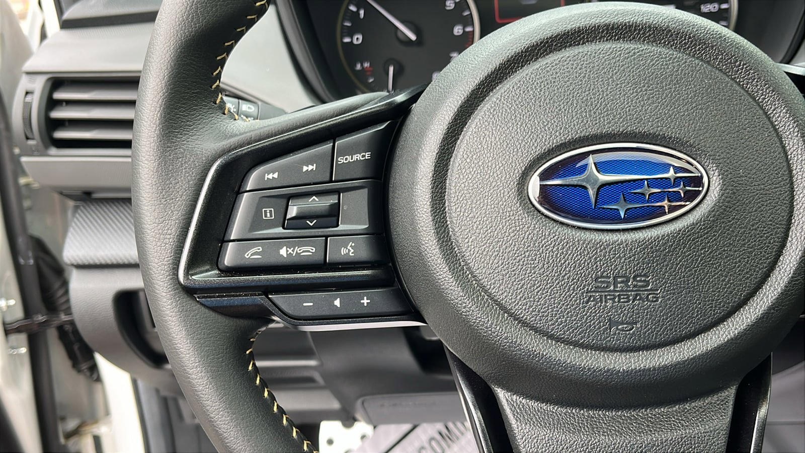 Certified 2025 Subaru Crosstrek 2.5i Sport AWD/4WD image 13