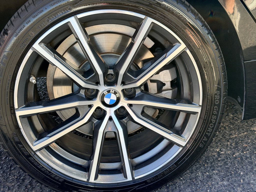 Used 2019 BMW 330i Sedan w/ Convenience Package image 39