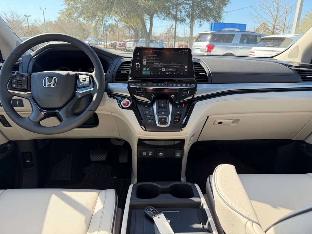 New 2026 Honda Odyssey Touring image 9