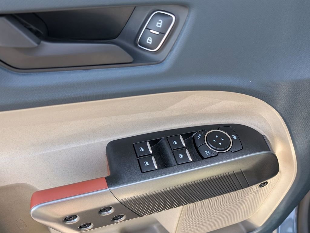 New 2025 Ford Maverick Lariat AWD/4WD image 27