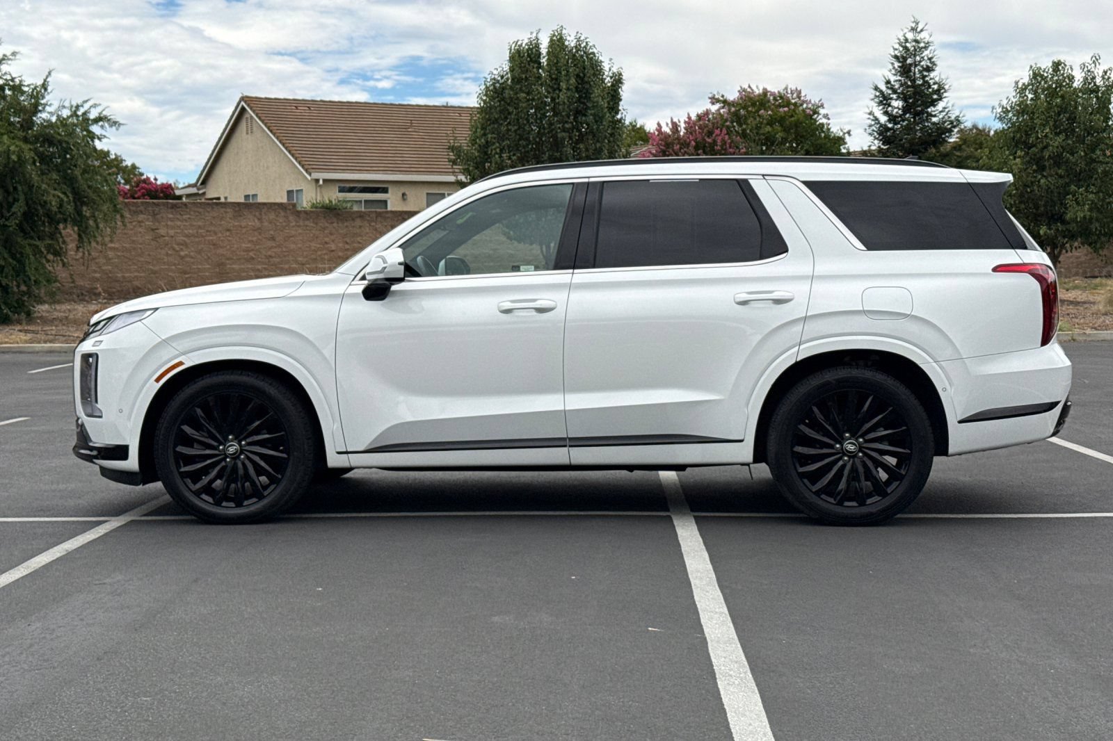 Used 2024 Hyundai Palisade Calligraphy AWD/4WD image 13