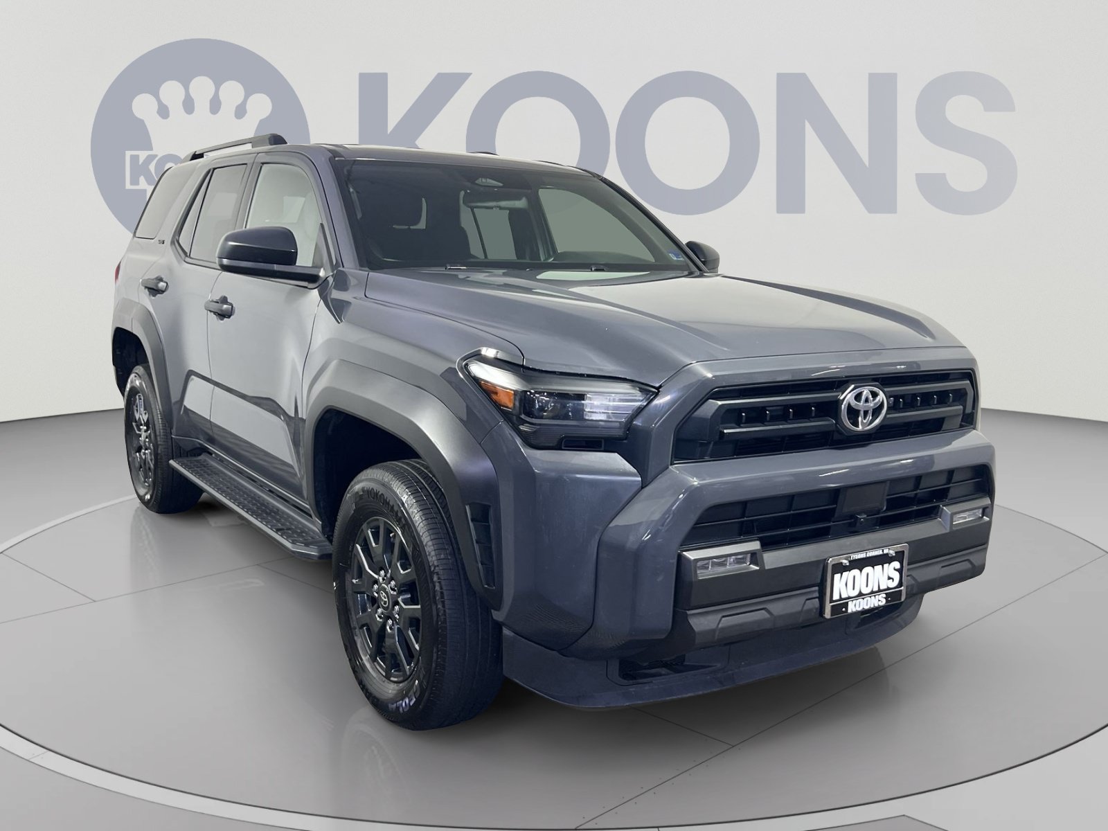 Used 2025 Toyota 4Runner SR5 AWD/4WD image 10