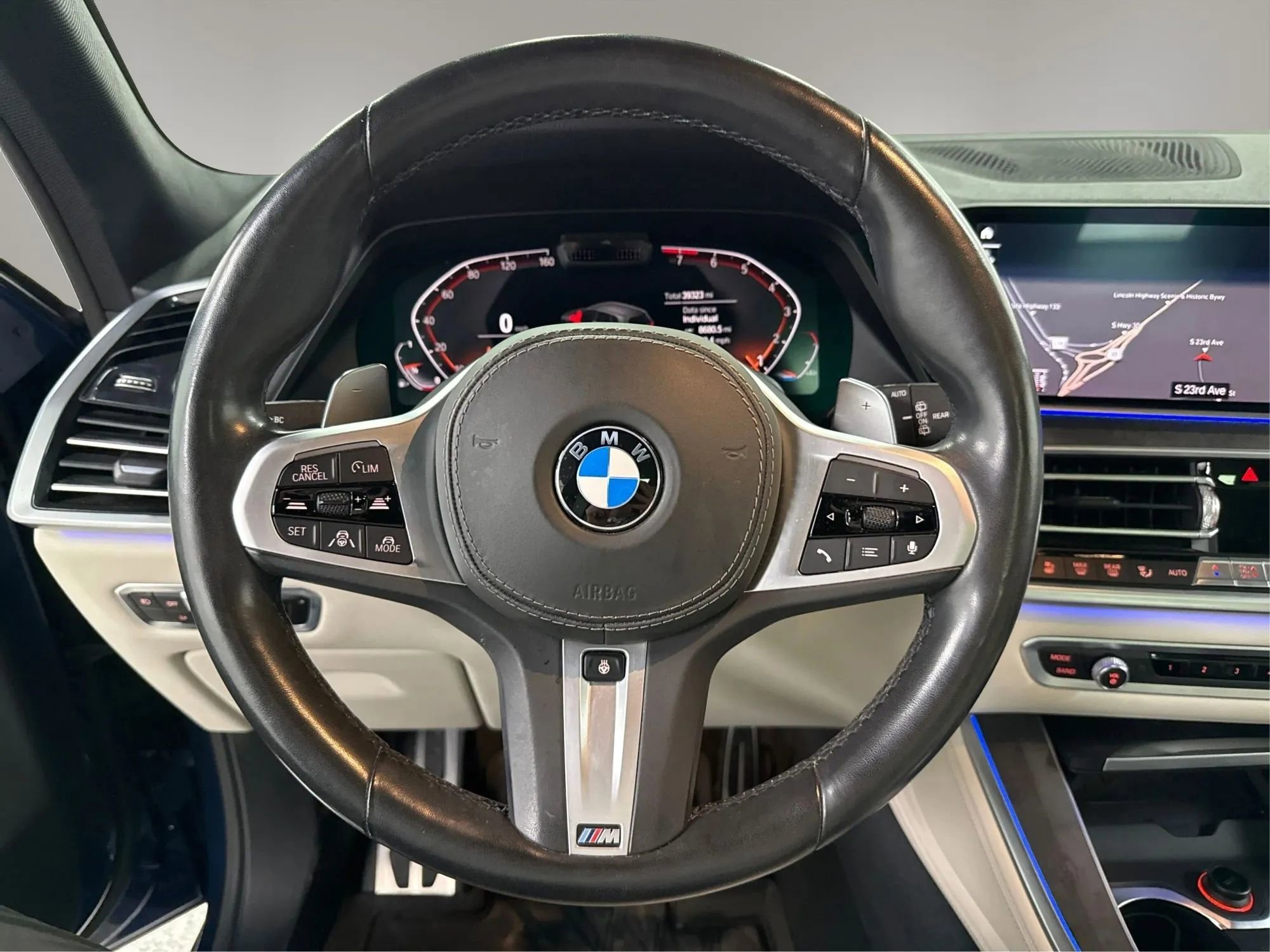 Used 2019 BMW X5 xDrive40i w/ M Sport Package image 18