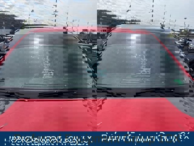 Used 2022 Chevrolet Silverado 2500 Custom w/ Custom Value Package image 4