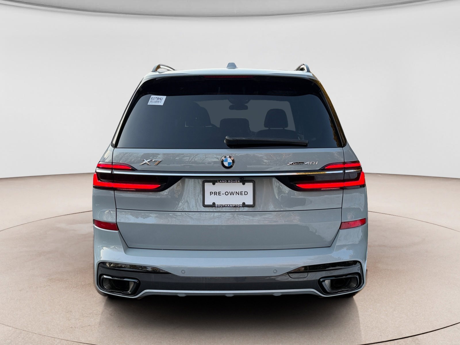 Used 2023 BMW X7 xDrive40i w/ Executive Package image 4