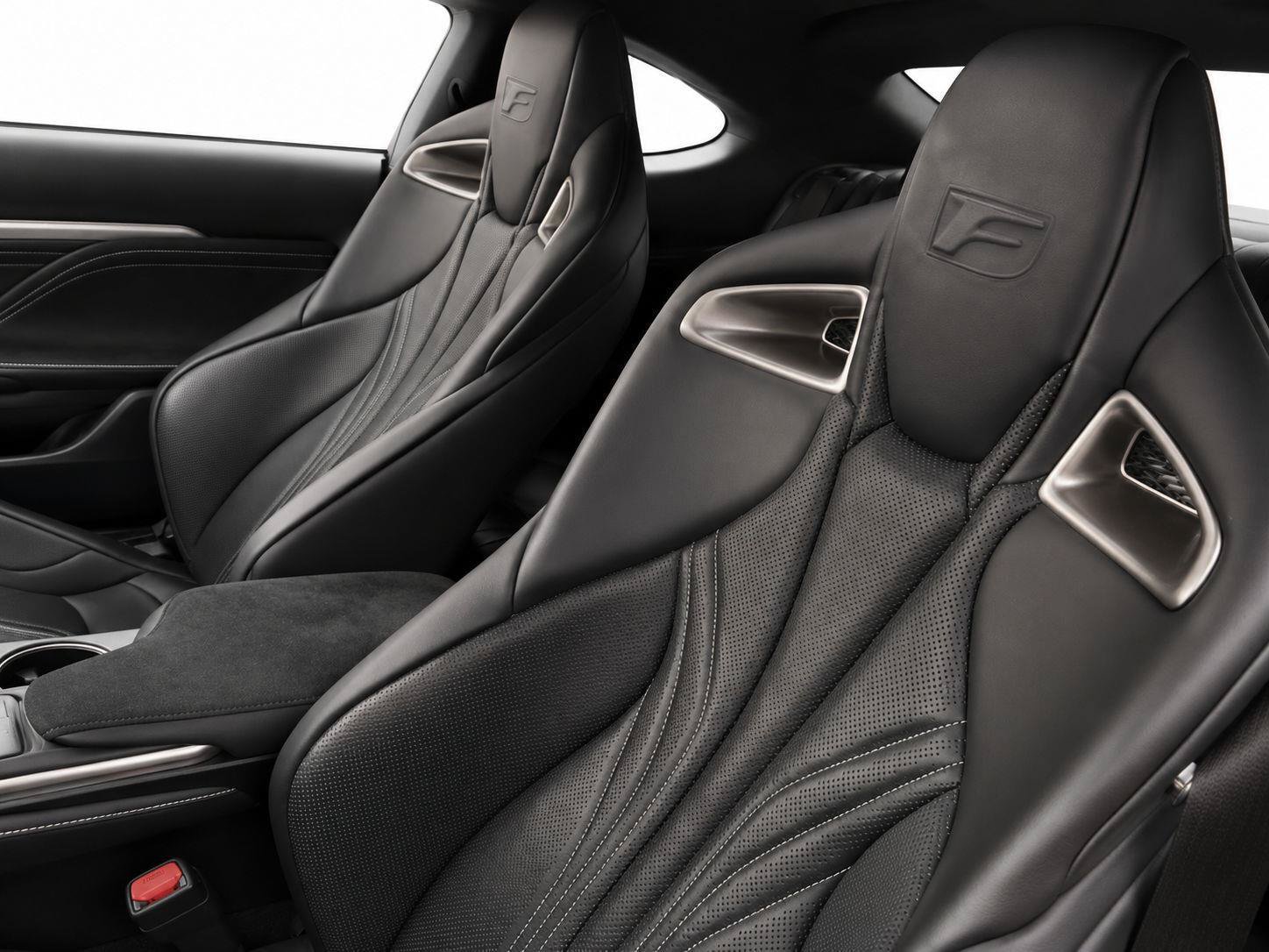 Used 2015 Lexus RC F w/ Premium Package RWD image 7