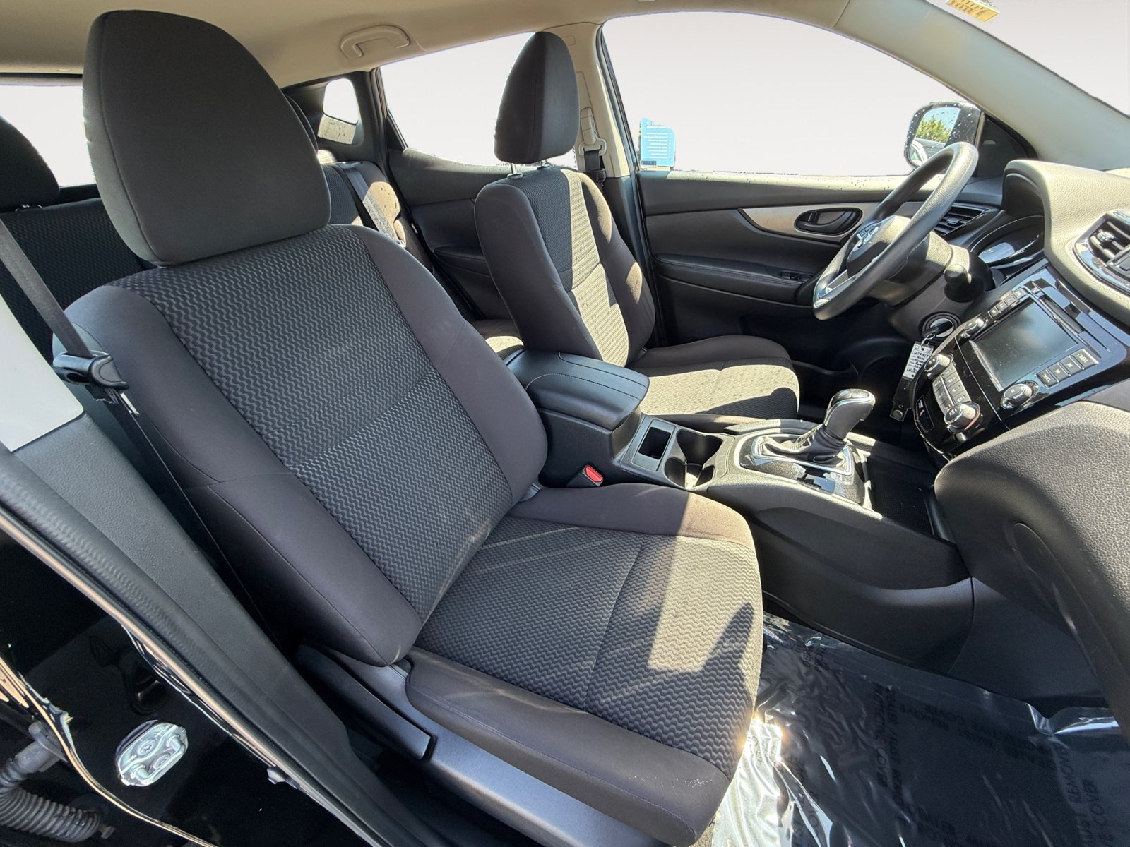 Used 2020 Nissan Rogue Sport S FWD image 19