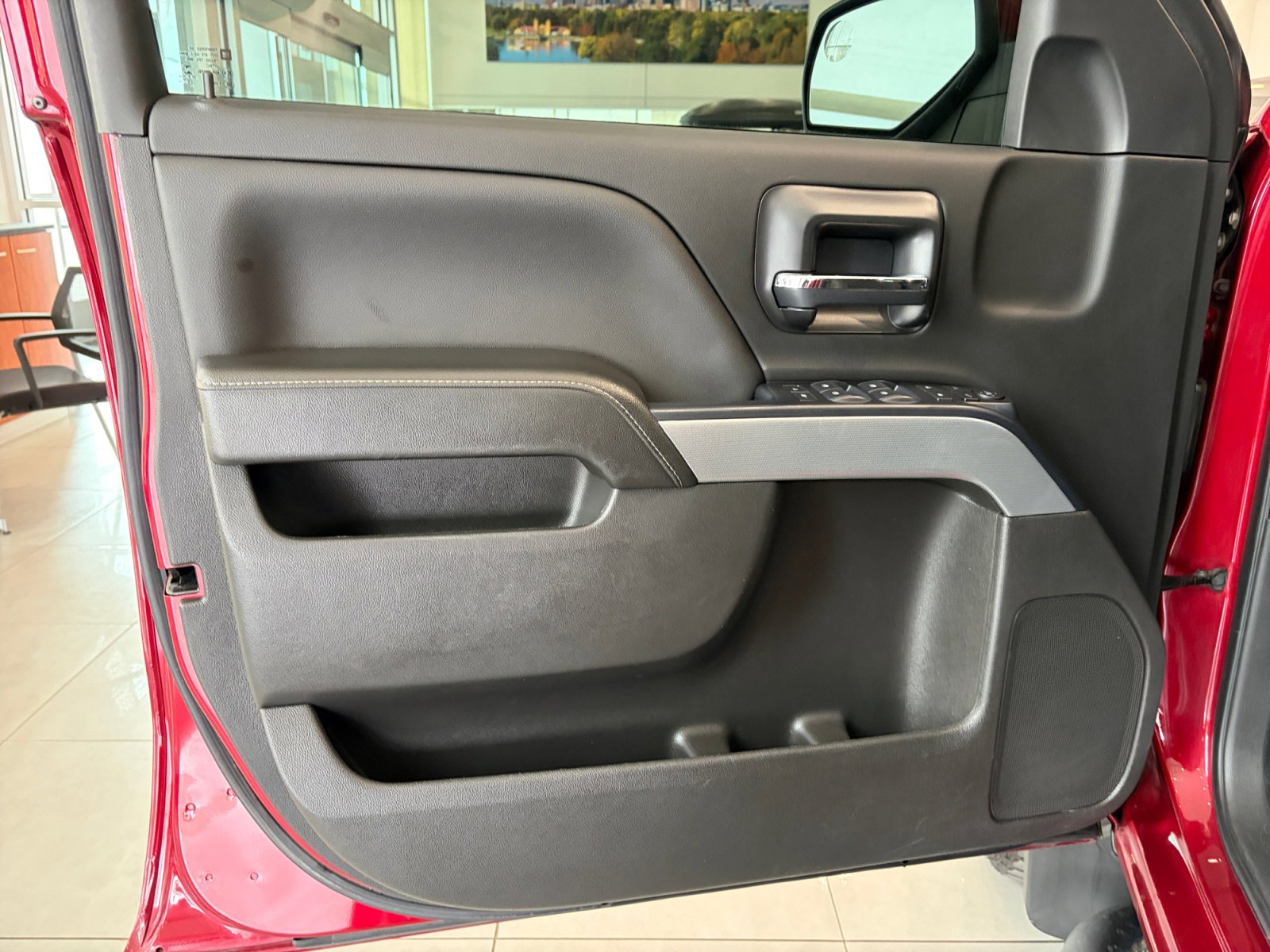 Used 2018 Chevrolet Silverado 1500 LT w/ All Star Edition image 15