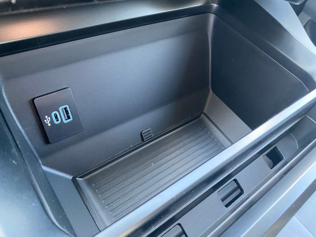 New 2026 Ford F250 XLT w/ XLT Premium Package image 24