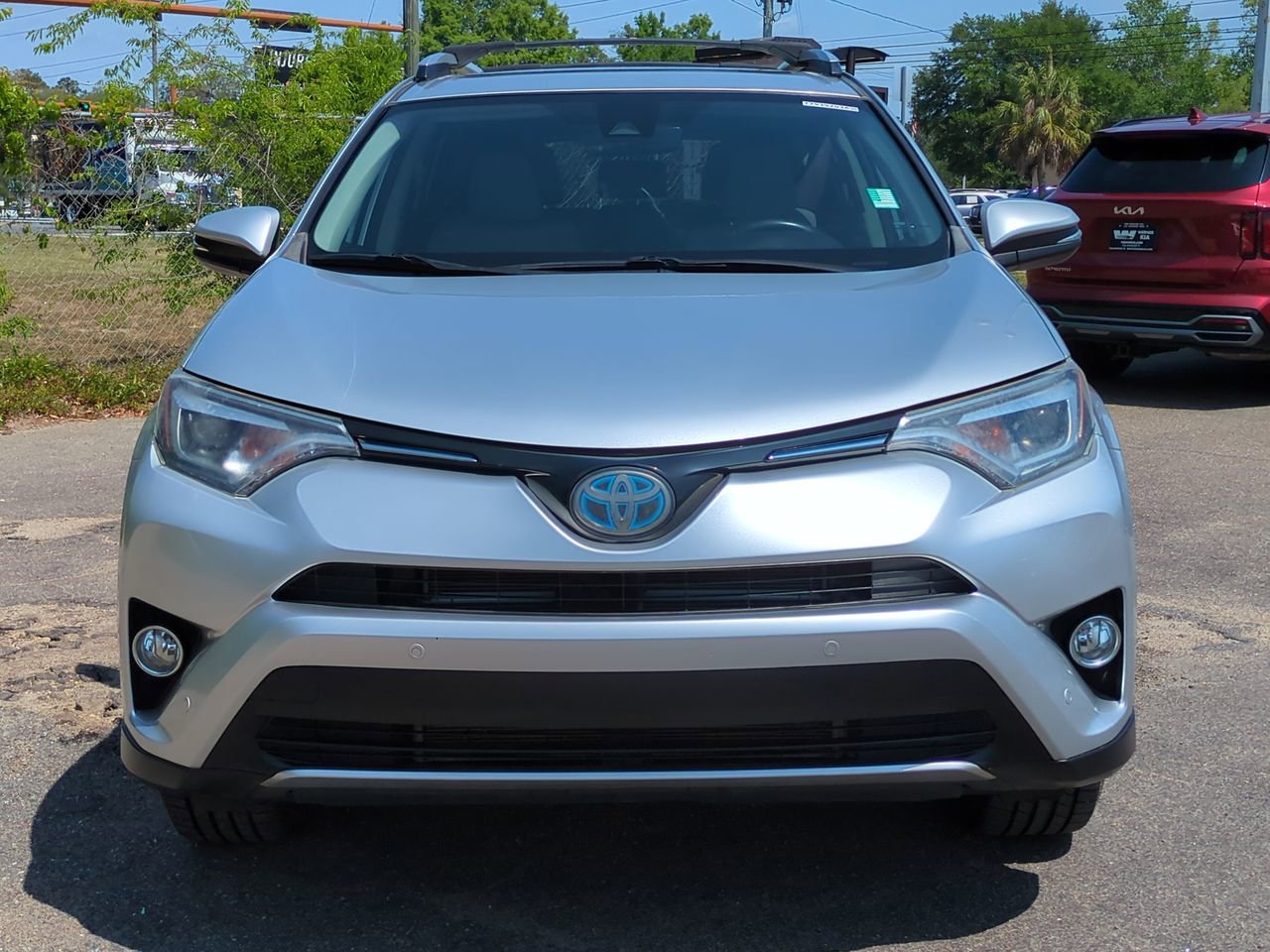 Used 2016 Toyota RAV4 Limited AWD/4WD image 9