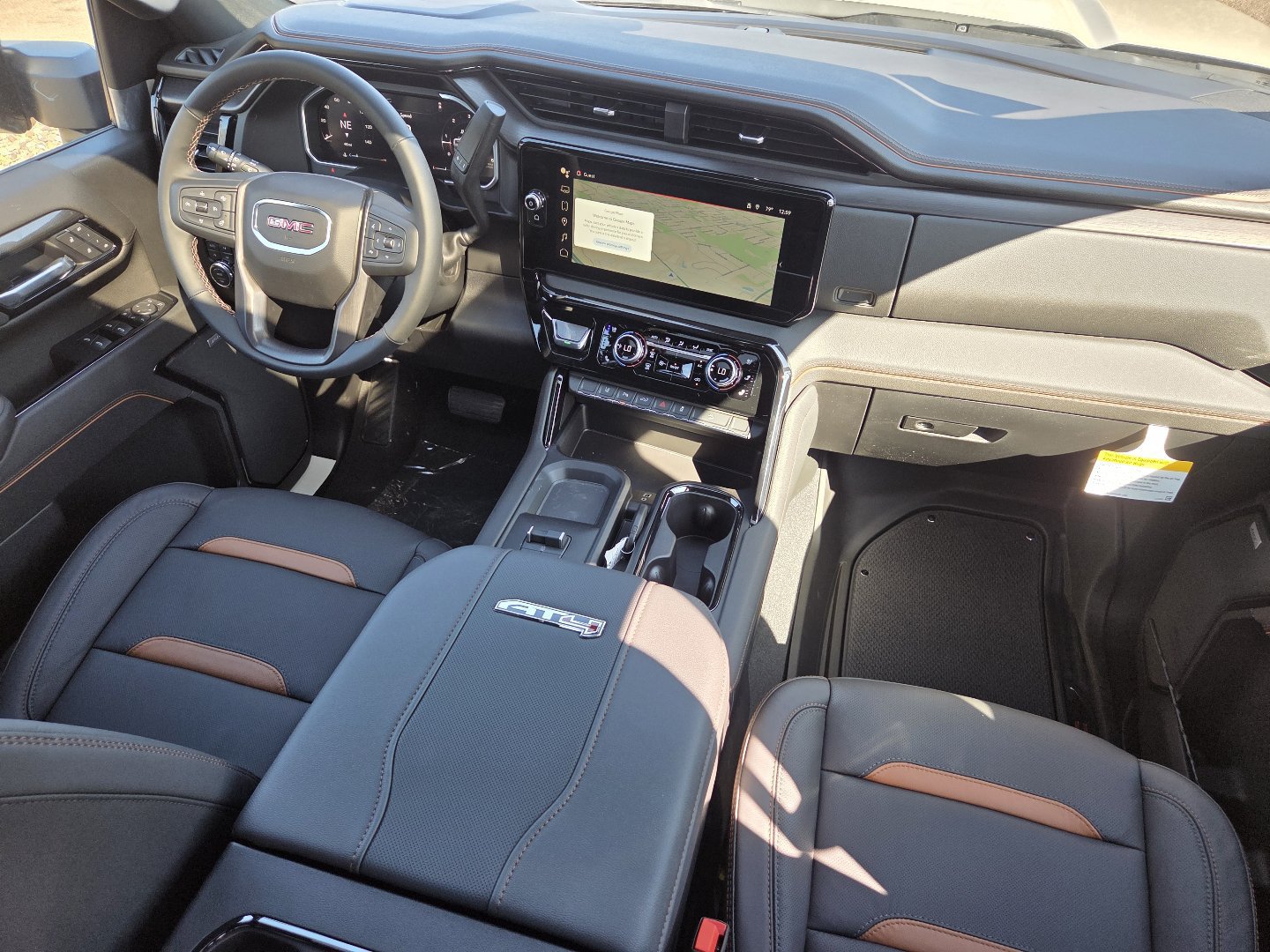 New 2026 GMC Sierra 2500 AT4 w/ AT4 Premium Plus Package AWD/4WD image 27