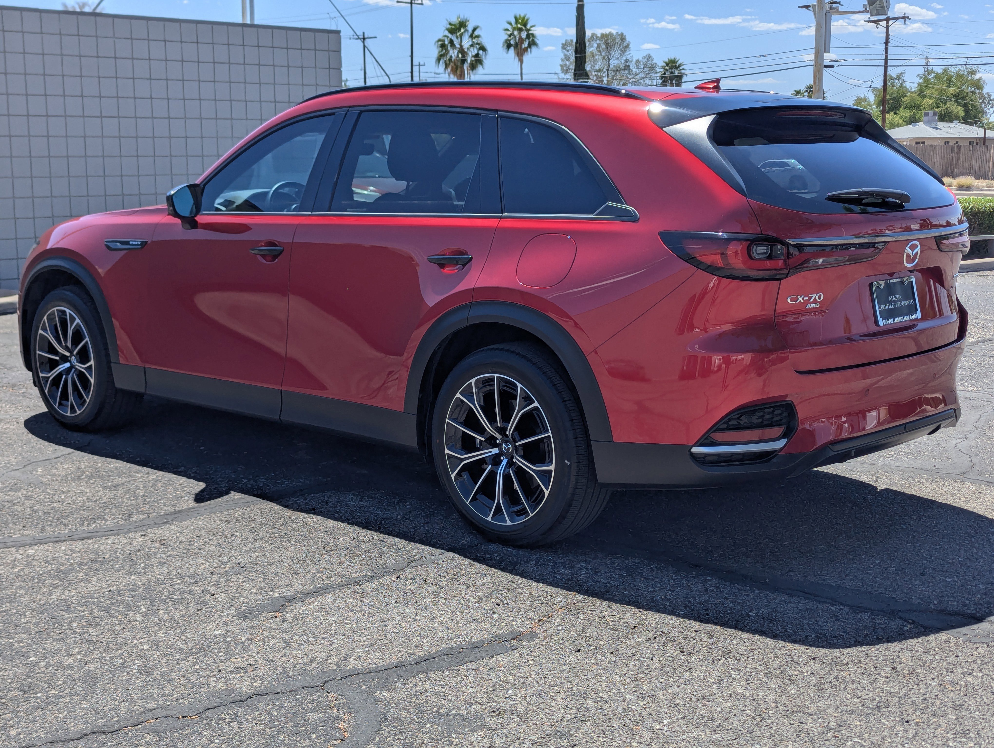 Certified 2025 MAZDA CX-70 Plug-In Hybrid w/ Premium Plus AWD/4WD image 4