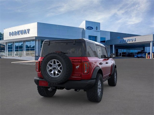 New 2025 Ford Bronco Badlands image 8