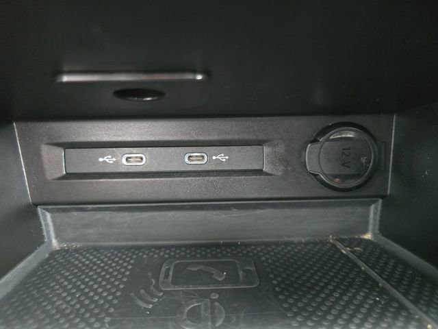 Used 2024 Volkswagen Tiguan SE FWD image 6