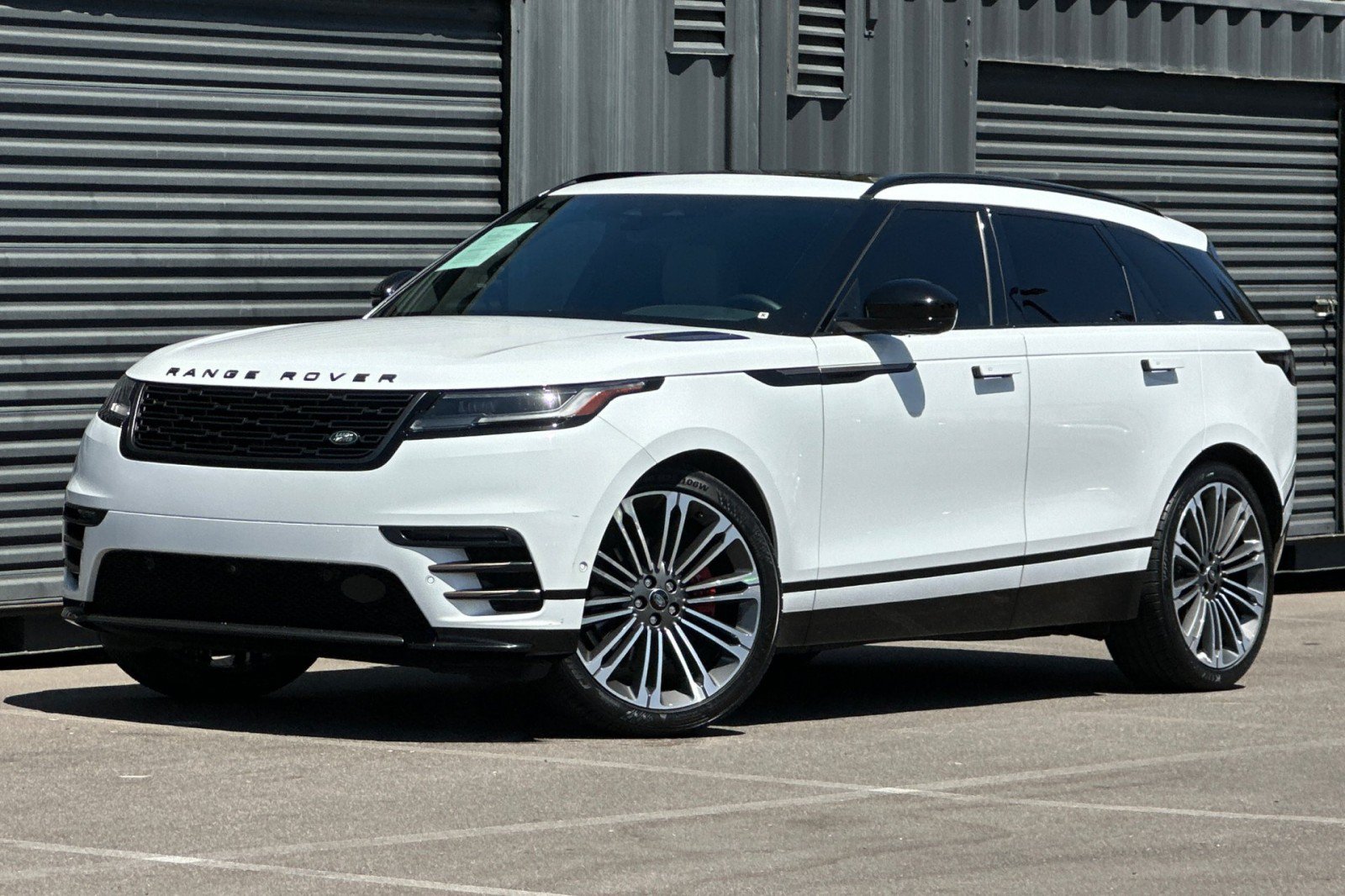 Used 2024 Land Rover Range Rover Velar Dynamic SE