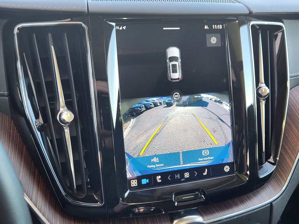 Used 2023 Volvo XC60 B5 Ultimate w/ Climate Package image 8