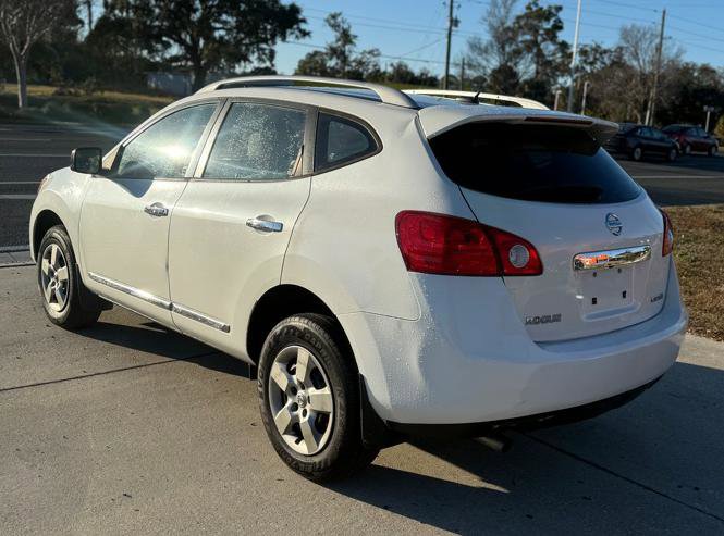 Used 2014 Nissan Rogue S w/ Convenience Package image 3