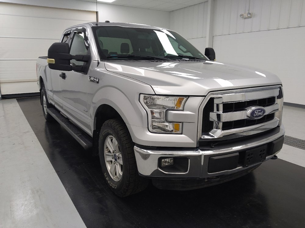 Used 2016 Ford F150 XLT w/ Equipment Group 301A Mid AWD/4WD image 14