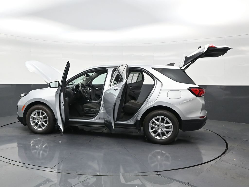 Used 2022 Chevrolet Equinox LT image 31