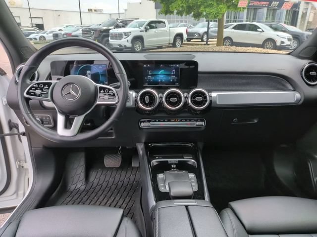 Used 2023 Mercedes-Benz GLB 250 4MATIC image 27