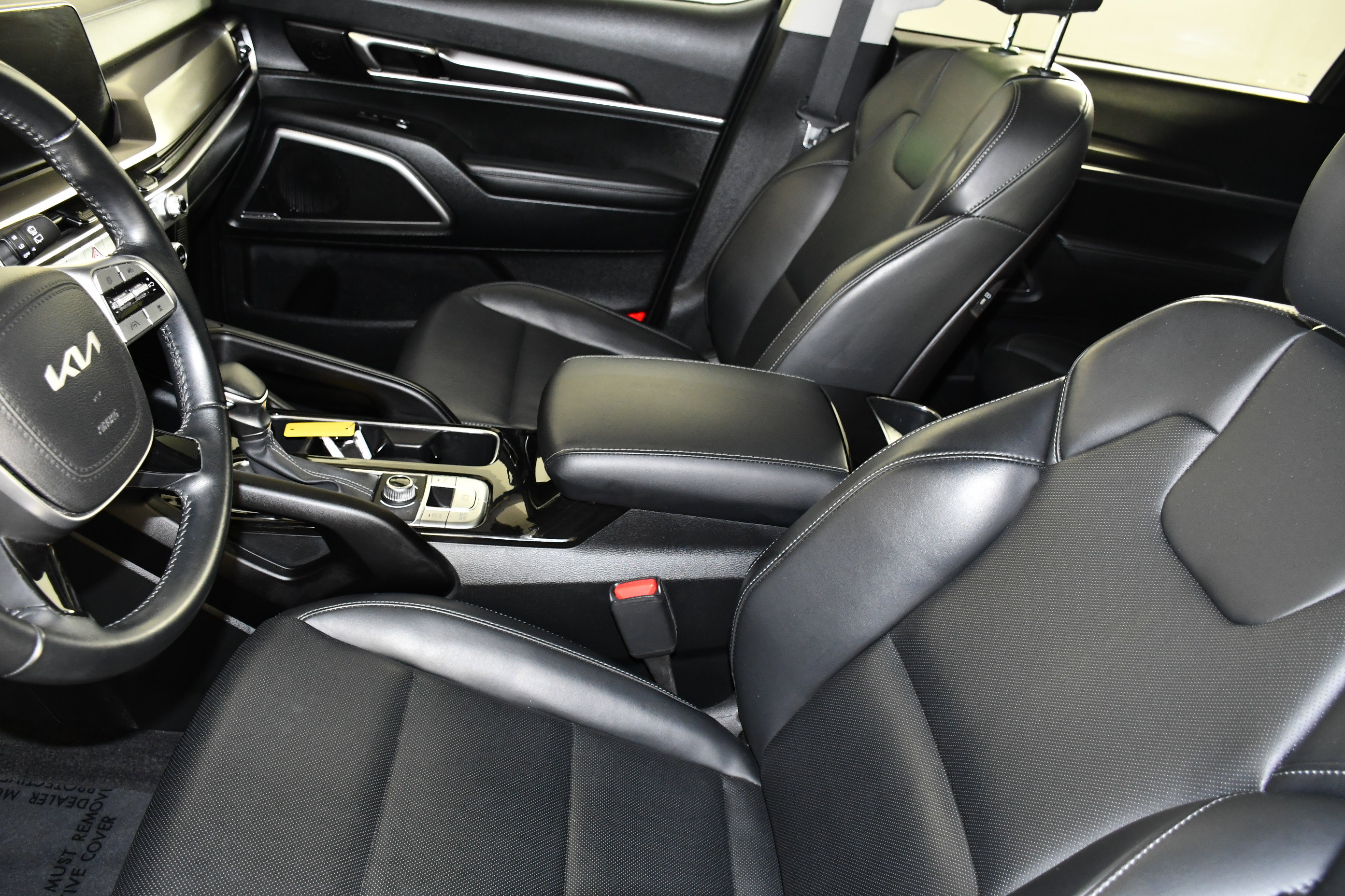 Used 2025 Kia Telluride S image 38