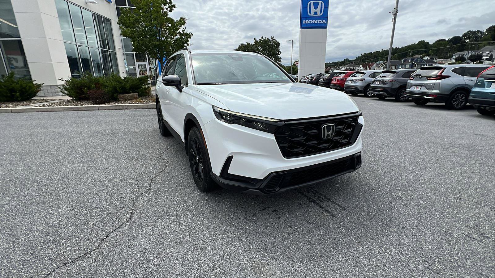 Used 2024 Honda CR-V Sport image 2