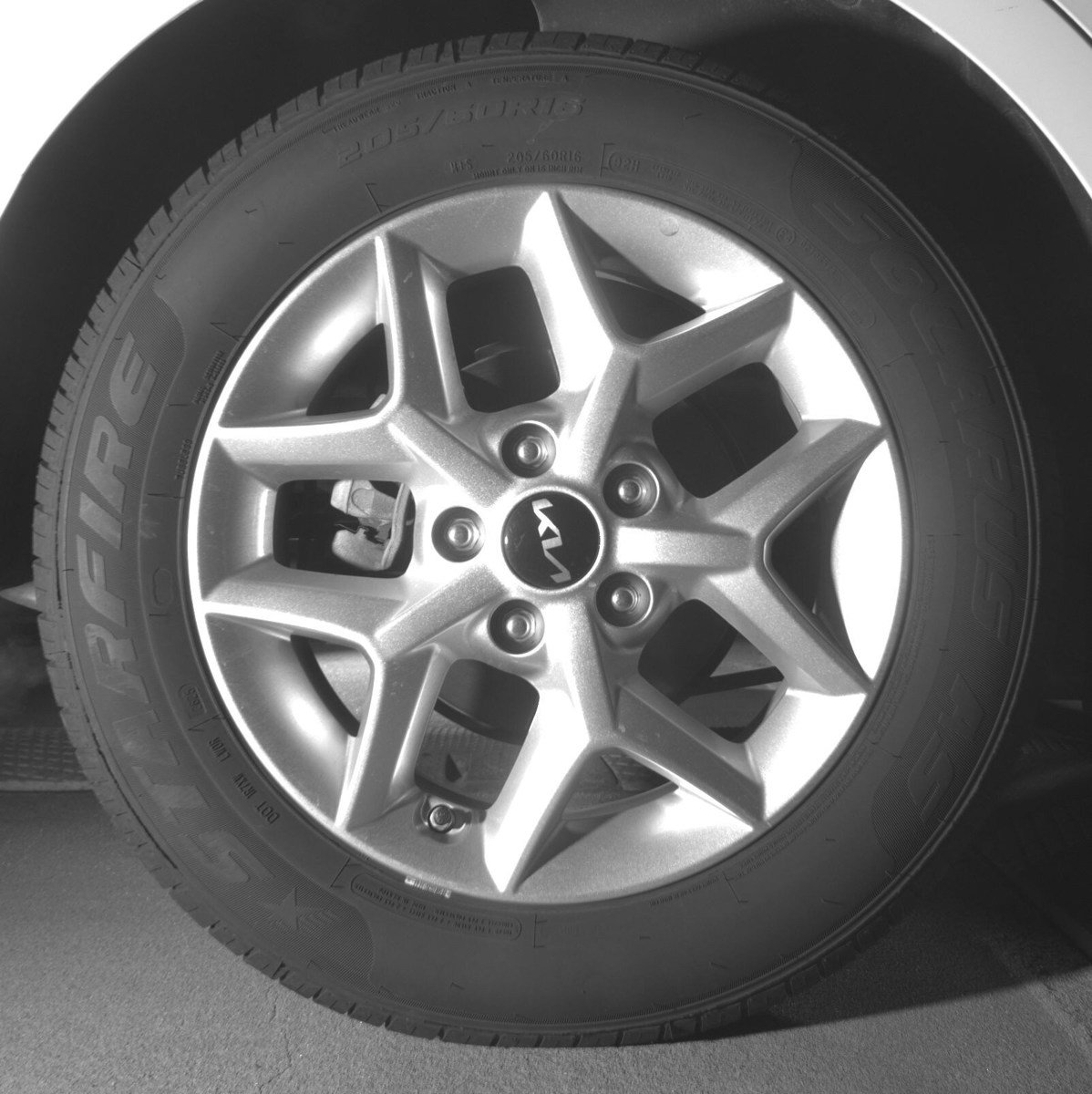 Used 2025 Kia Soul LX w/ LX Technology Package image 12