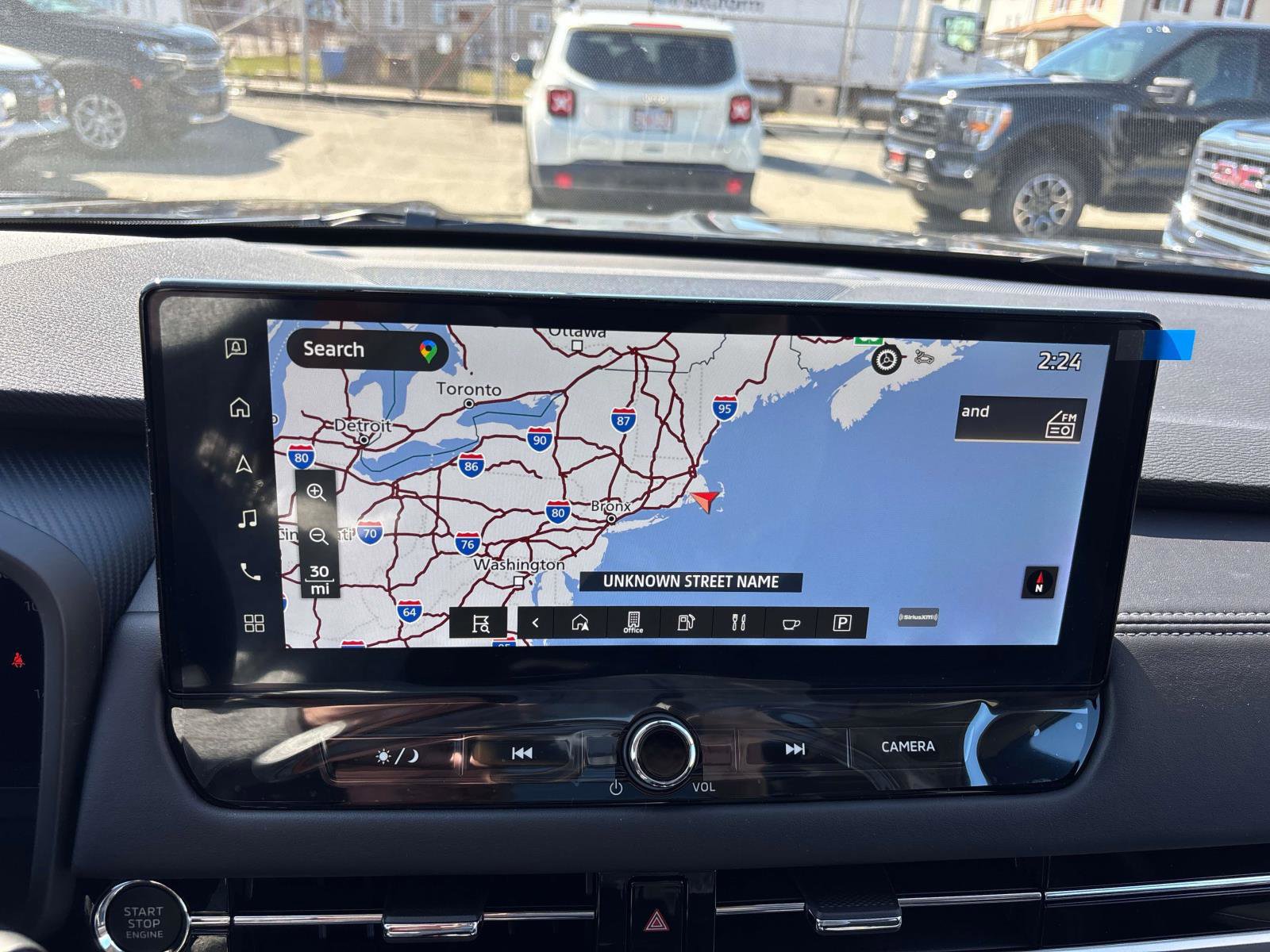 New 2025 Mitsubishi Outlander SE image 10