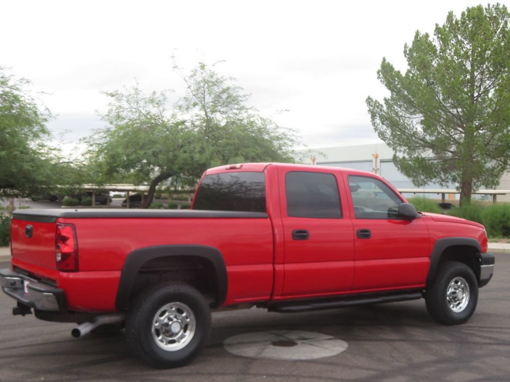 Used 2006 Chevrolet Silverado 2500 LT w/ Heavy-Duty Power Package AWD/4WD image 6