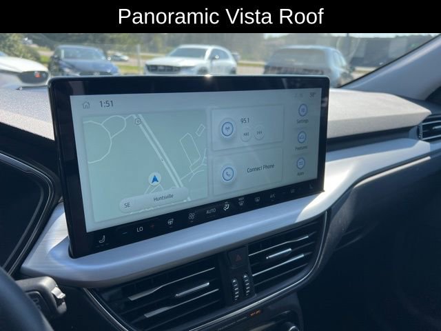 Used 2024 Ford Escape Platinum w/ Premium Technology Package image 15