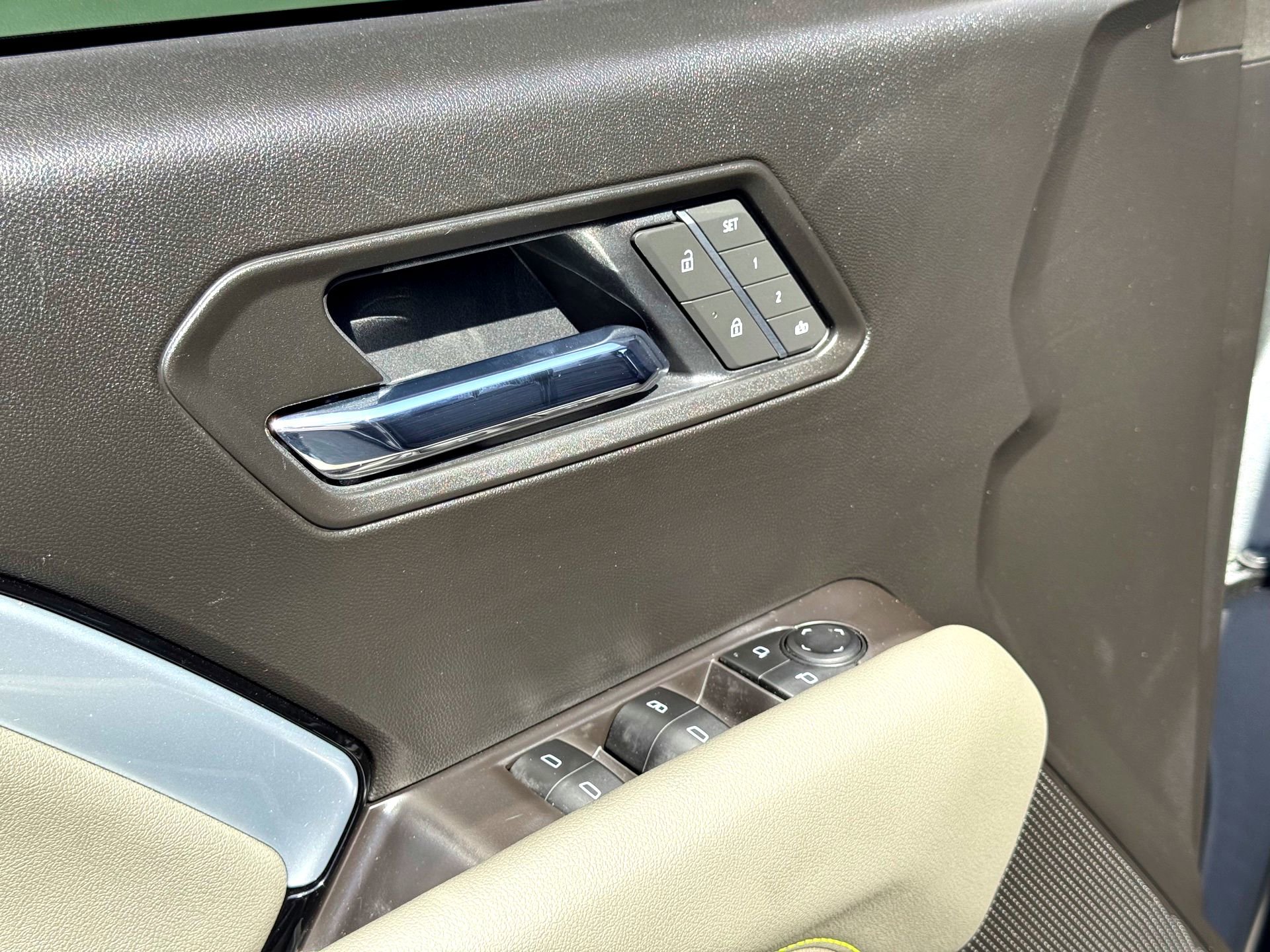 Used 2026 Chevrolet Colorado ZR2 w/ Technology Package image 13