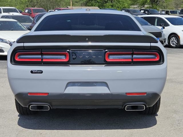 Used 2022 Dodge Challenger R/T w/ Blacktop Package image 7