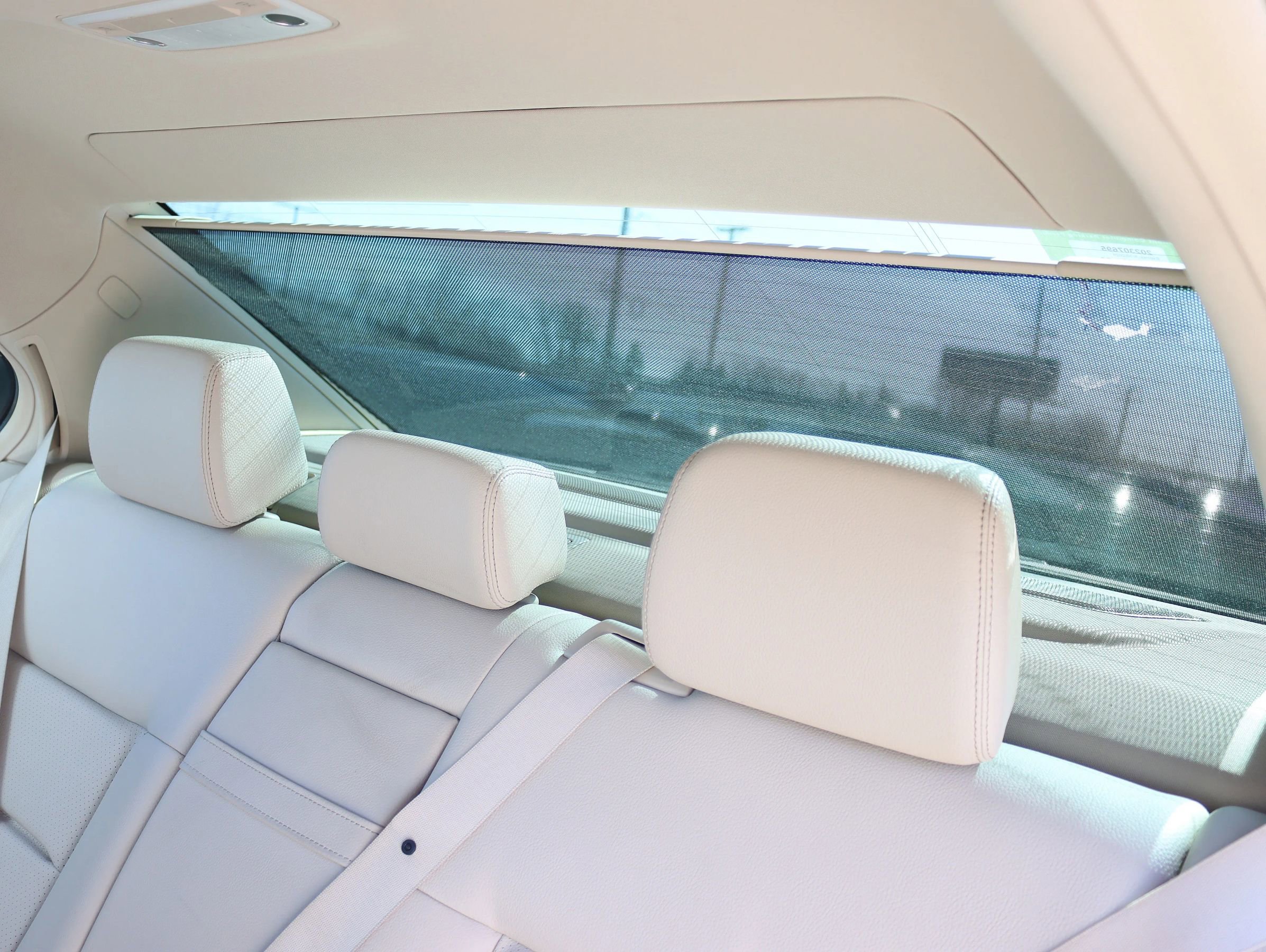 Used 2014 Mercedes-Benz E 350 E 350 4MATIC Sedan 4D image 32