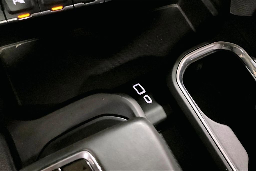 Used 2024 GMC Sierra 1500 Denali w/ Denali Reserve Package image 24