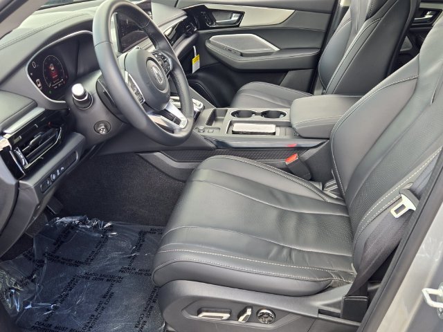 Certified 2026 Acura MDX w/ Technology Package FWD image 10