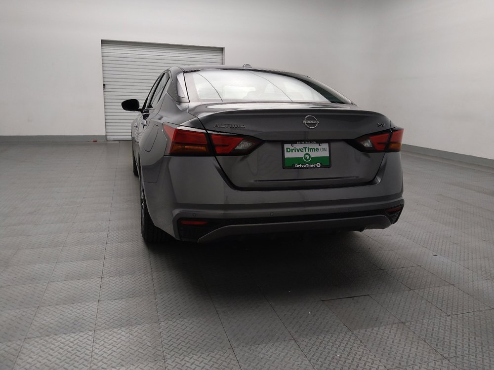Used 2024 Nissan Altima 2.5 SV image 6