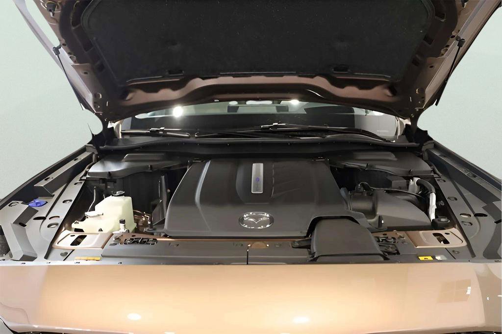 New 2025 MAZDA CX-70 Plug-In Hybrid w/ Premium Pkg AWD/4WD image 35