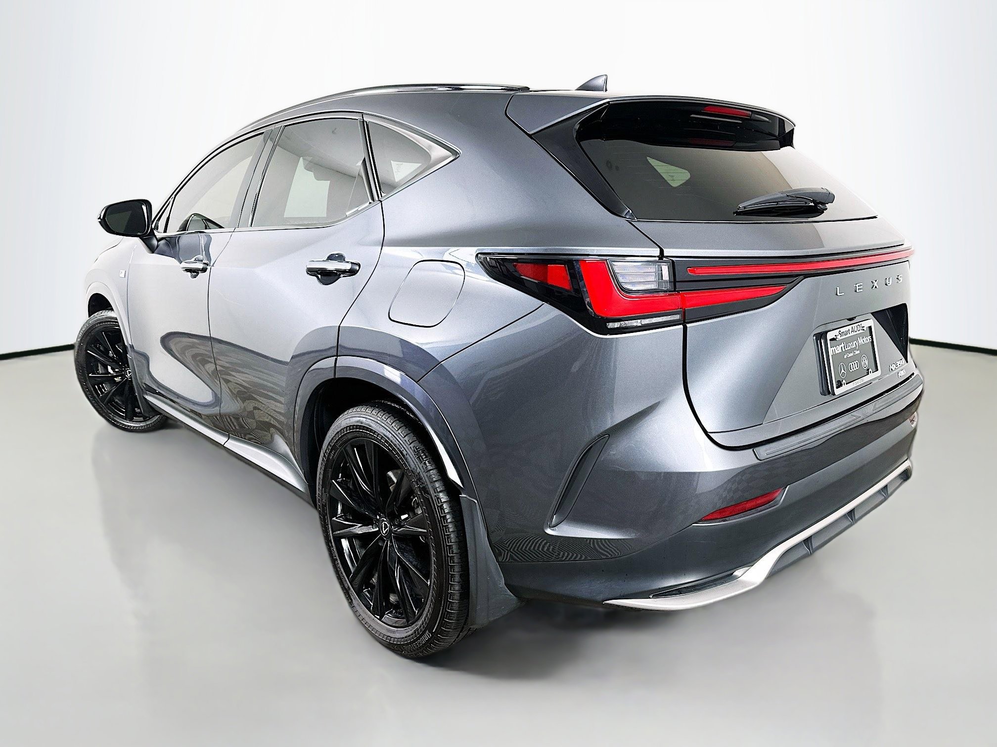 Used 2024 Lexus NX 350 F Sport image 5