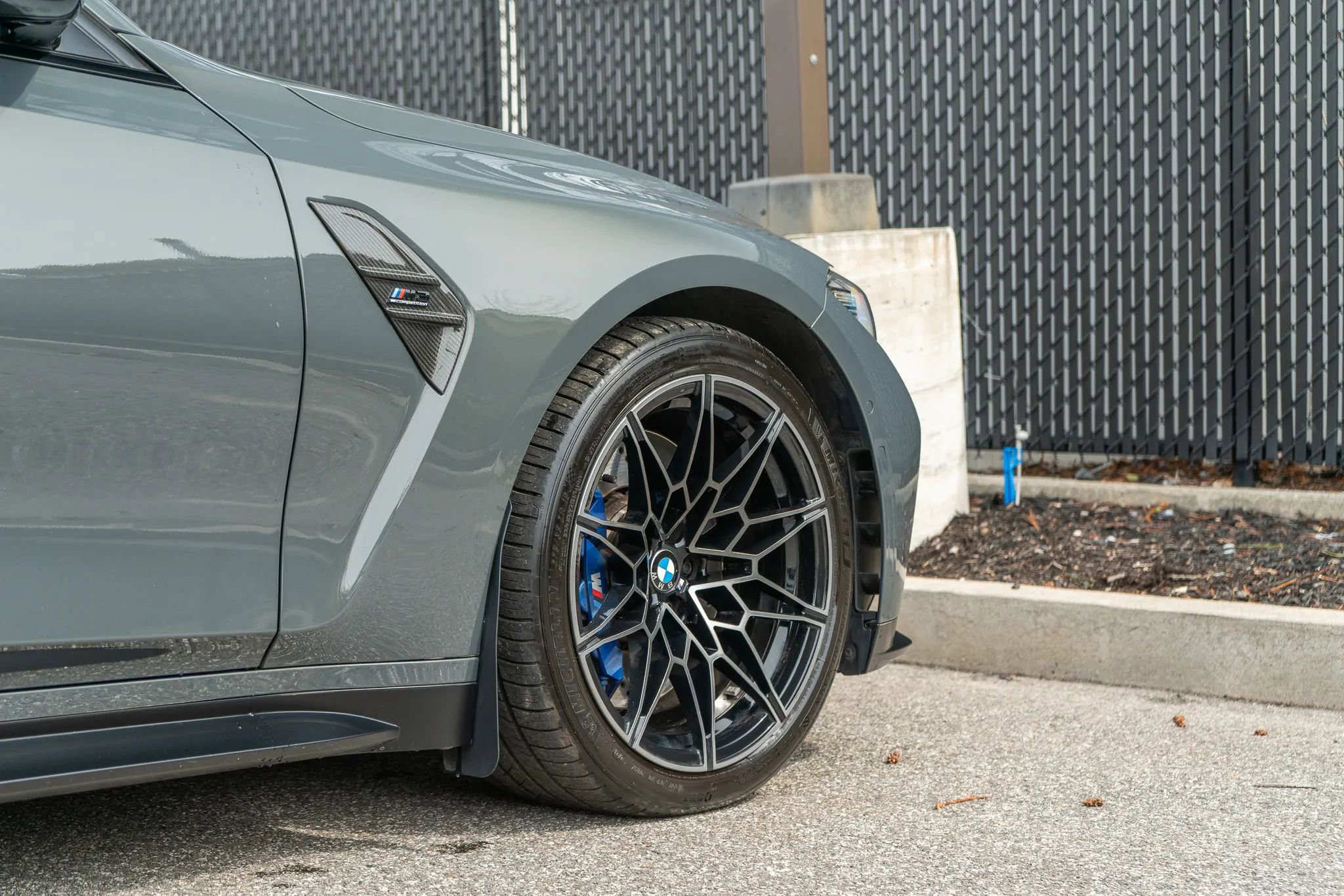 Used 2022 BMW M3 Competition w/ M Carbon Exterior Package image 17