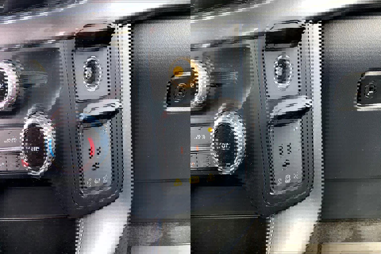 Certified 2023 Ford F150 XLT w/ Equipment Group 302A High image 32