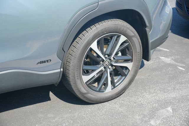 Used 2024 Toyota Corolla Cross AWD Hybrid w/ Convenience Package image 9