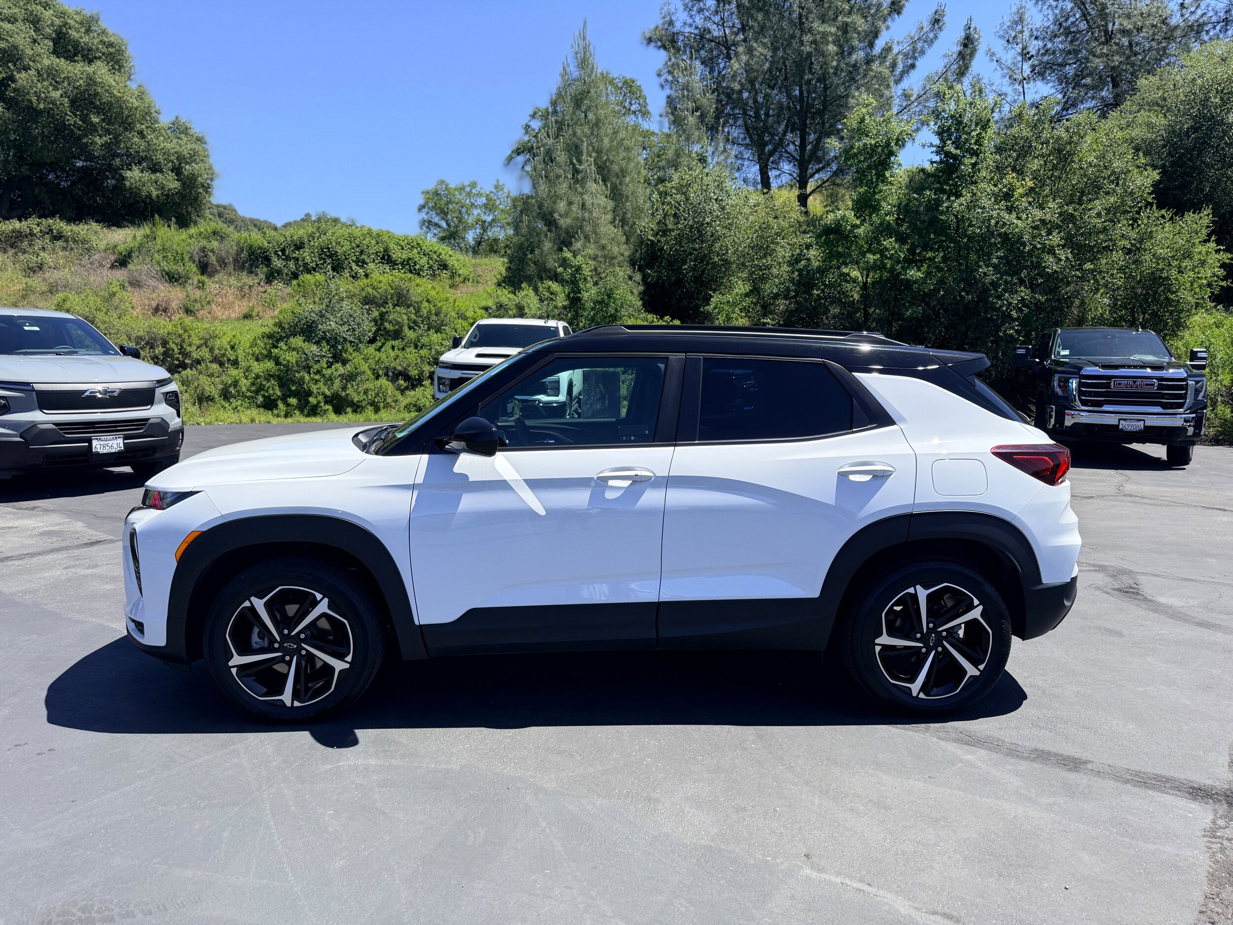 Used 2021 Chevrolet TrailBlazer RS w/ Sun and Liftgate Package