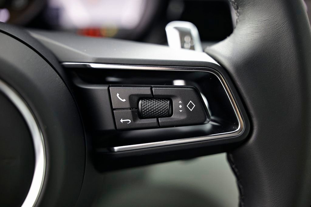 New 2026 Porsche Macan image 35