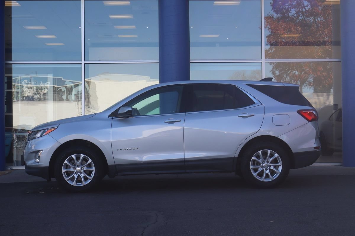 Used 2020 Chevrolet Equinox LT AWD/4WD image 2