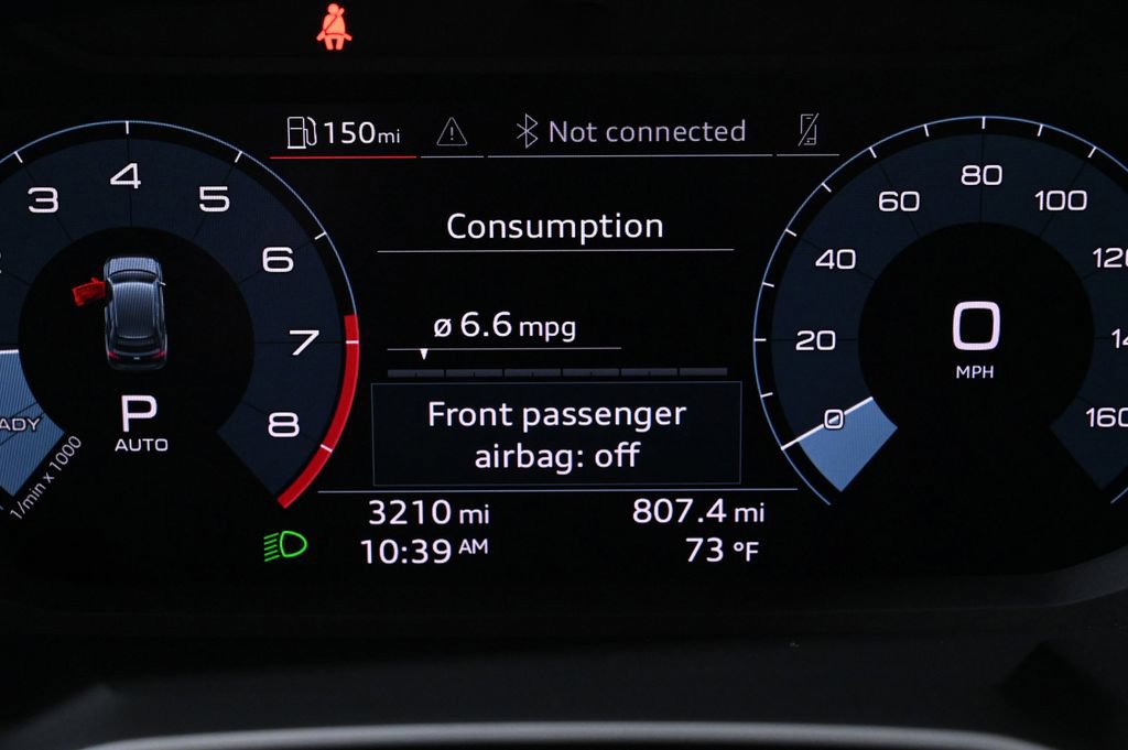 Certified 2025 Audi Q3 2.0T Premium w/ Convenience Package AWD/4WD image 12