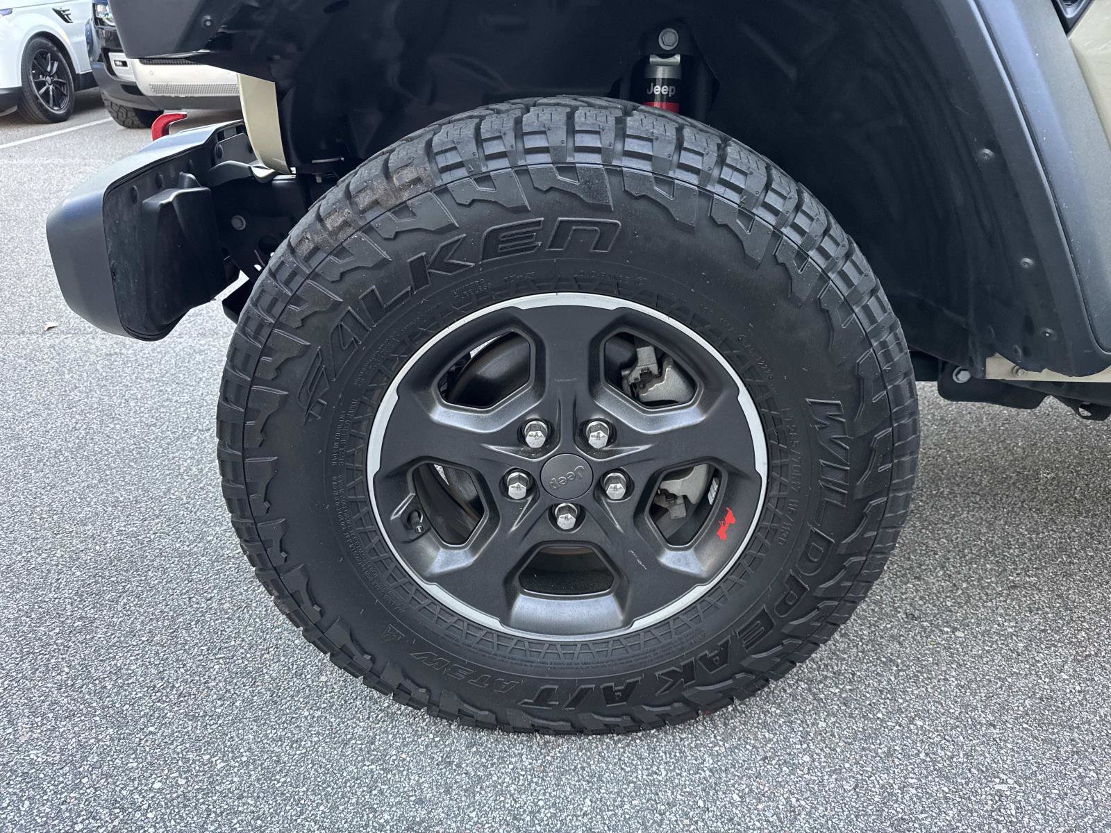 Used 2022 Jeep Gladiator Rubicon w/ Trailer Tow Package AWD/4WD image 11