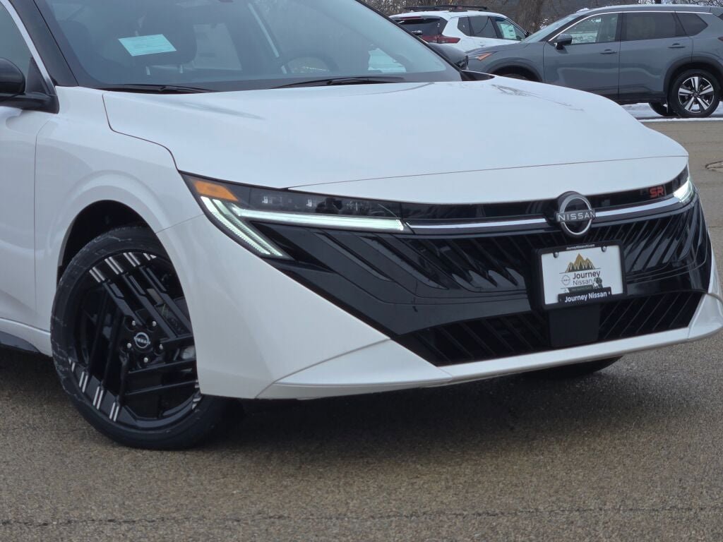 New 2026 Nissan Sentra SR image 3